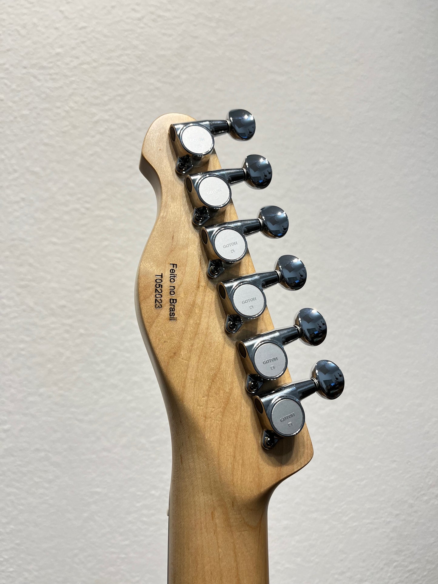 Guitarra Nashville Tele Pearl White Pinheiro Guitars - Semi Nova Revisada
