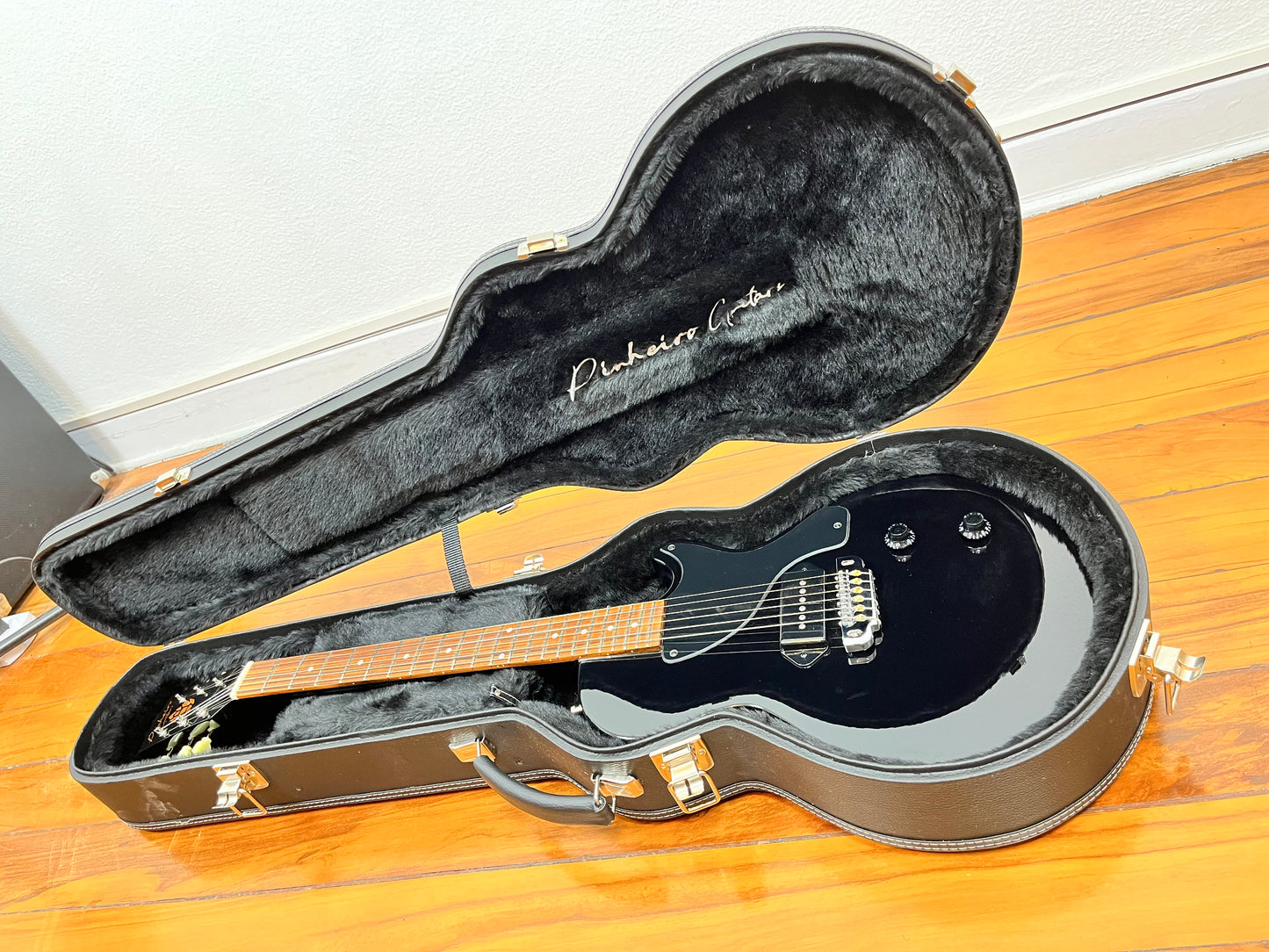 Guitarra Modelo Les Paul Jr - Pinheiro Guitars