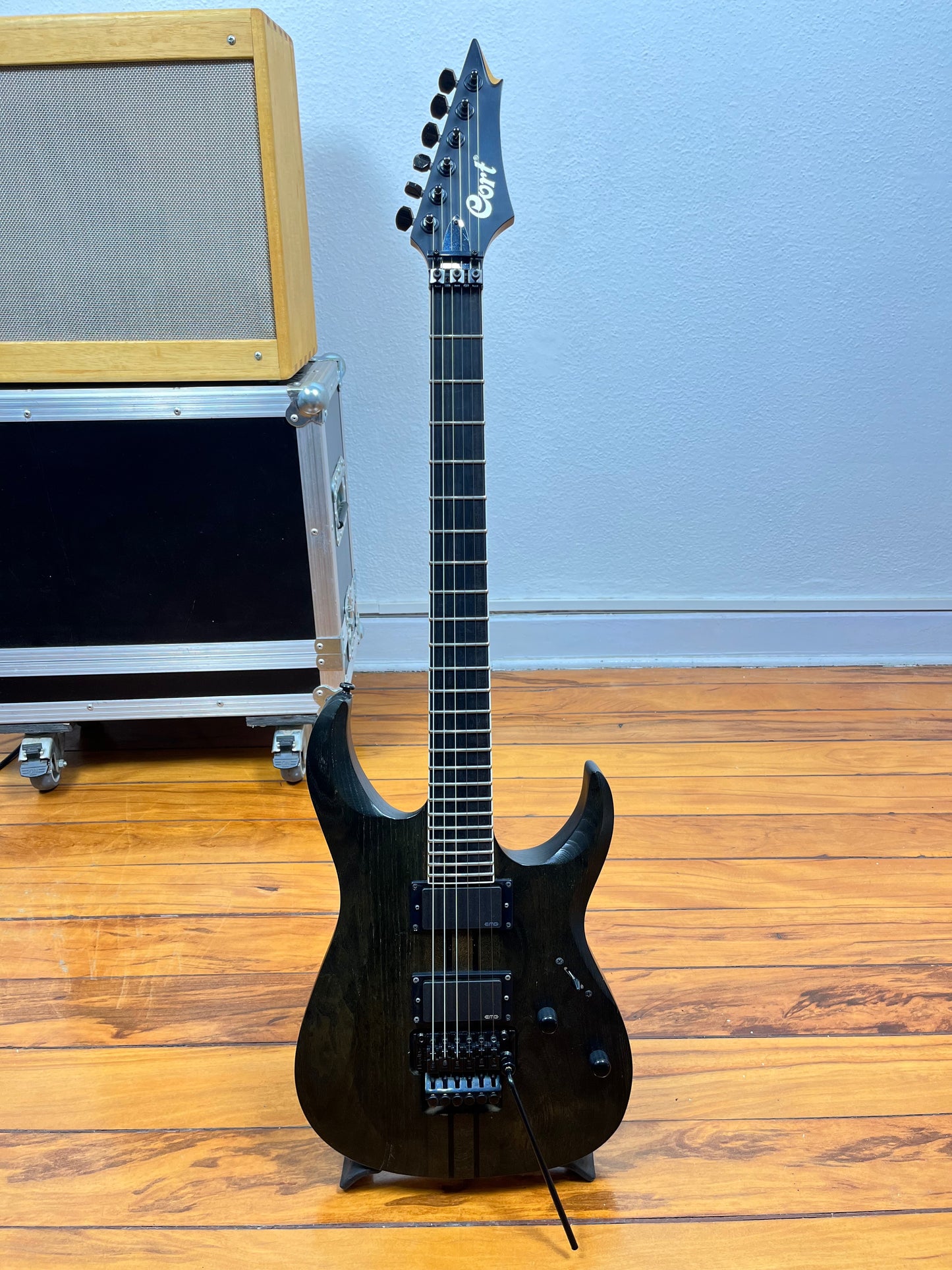 Guitarra Cort X500 Open Pore Trans Grey Floyd Rose EMG Neck Through - Semi Nova Revisada