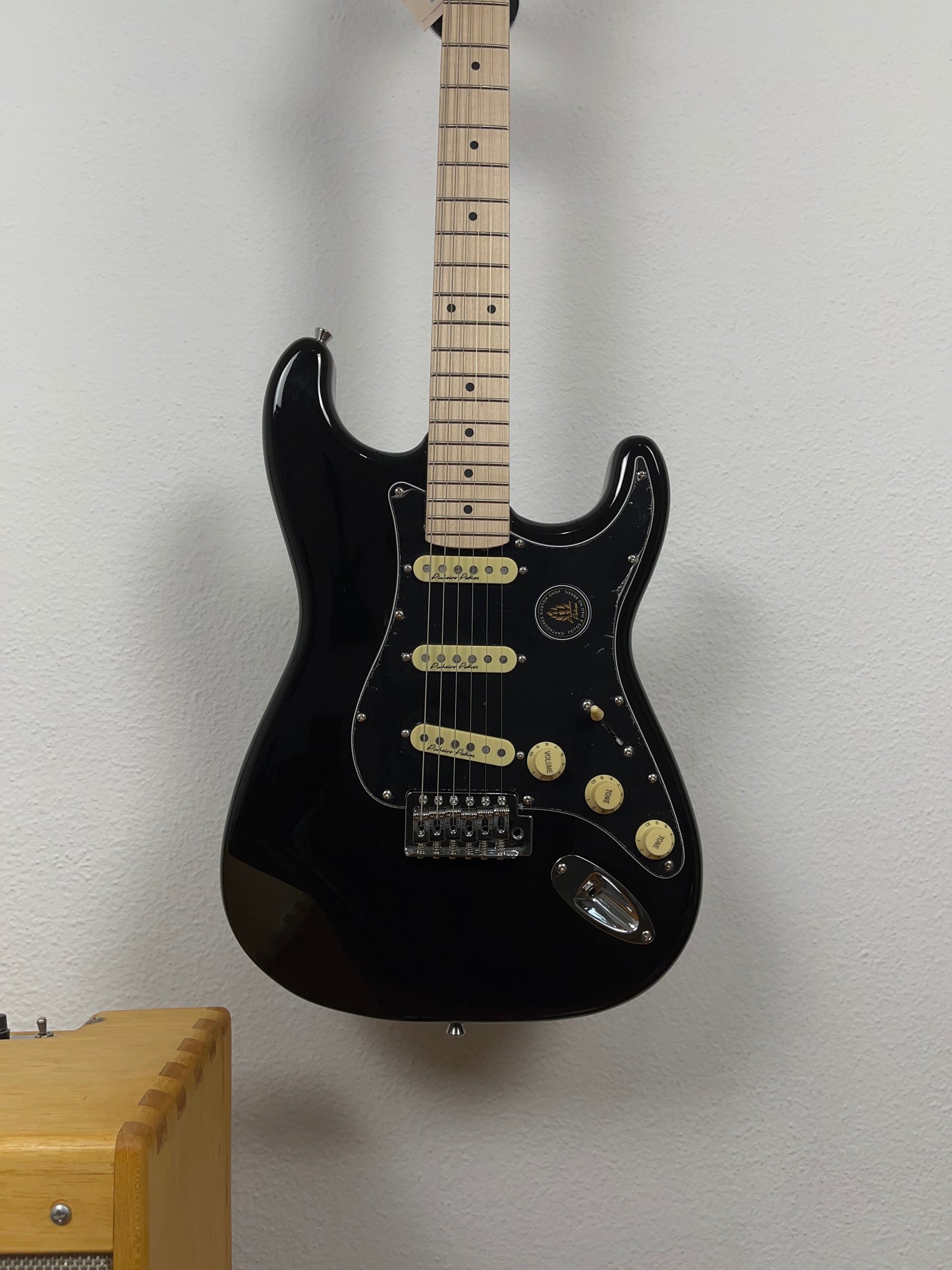 Guitarra Strato Aria Pró + Pinheiro Pickups David Gilmour