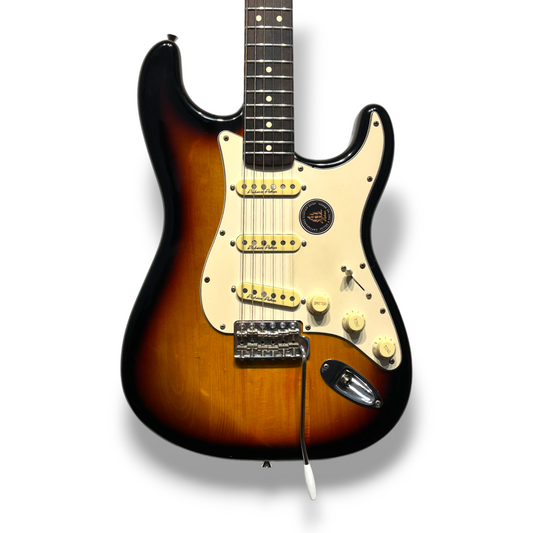 Guitarra Squier Strato Gotoh Roslen + Pinheiro Pickups