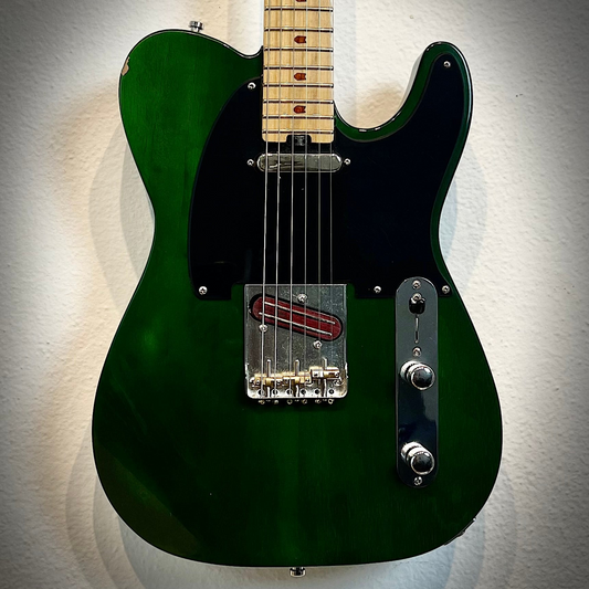 Guitarra Modern Tele Style Heavy Green – Usada Revisada – Pinheiro Guitars