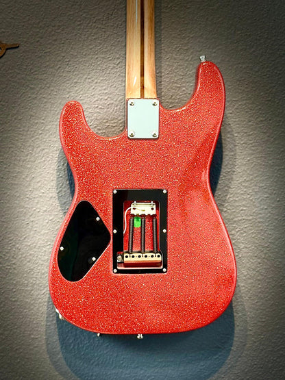Guitarra Super Strato Glam Red Sparkle – Pinheiro Guitars