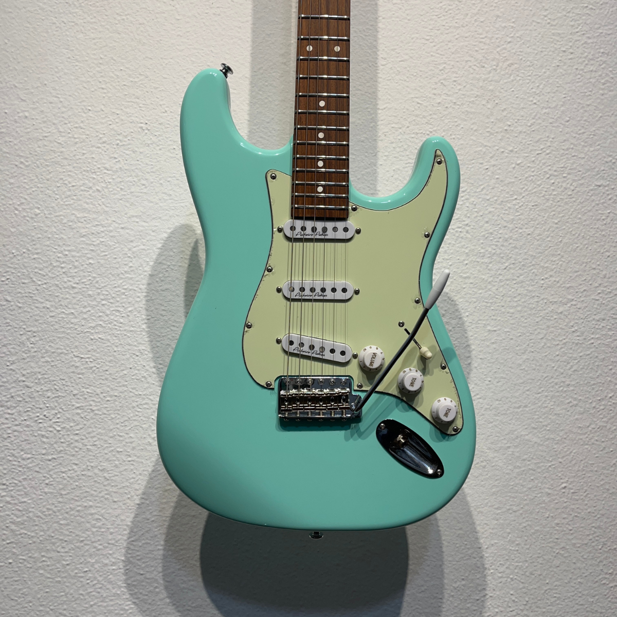 Guitarra Strato Surf Green Big Dipper Pinheiro Guitars